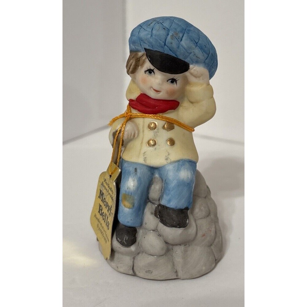 VINTAGE 1978 JASCO MERRI-BELLS BISQUE PORCELAIN BELL YOUNG BOY ON ROCK WITH TAG